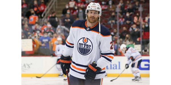Duncan Keith pomáhá Oilers dosáhnout 3. hry série