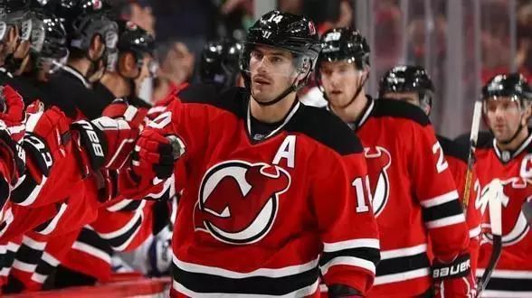 New Jersey Devils konečně ukončili sérii šesti porážek